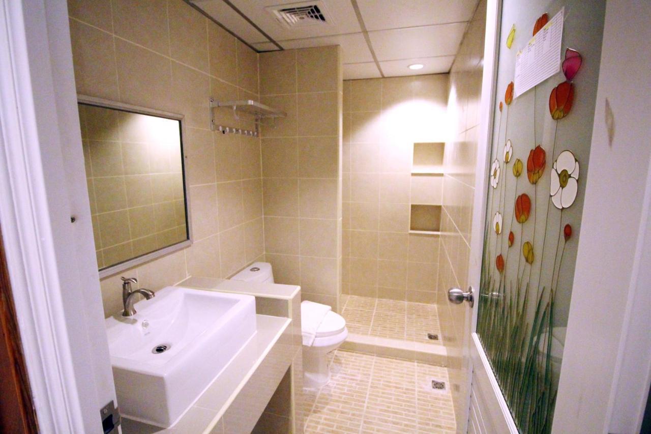 Lee Place Phatthanakan Condo Bangkok Eksteriør billede